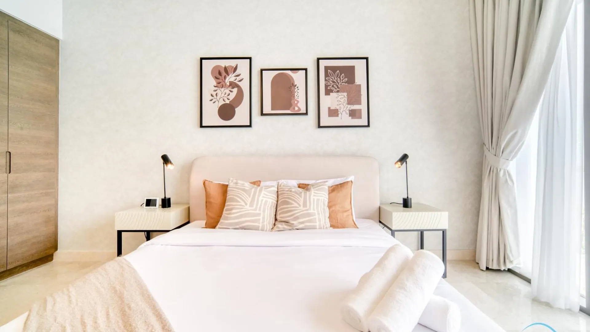 Apartment Coastal 1Br At The Anwa By Omniyat Dubai Maritime City By Deluxe Holiday Homes
